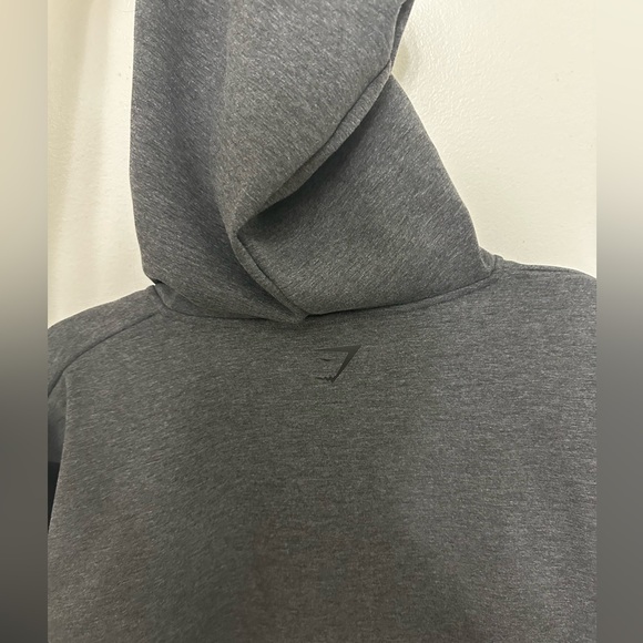 Woman’s Gymshark Two-Toned, Crop Jacket - Picture 6 of 7